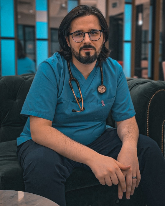 dr kamil karpowicz 